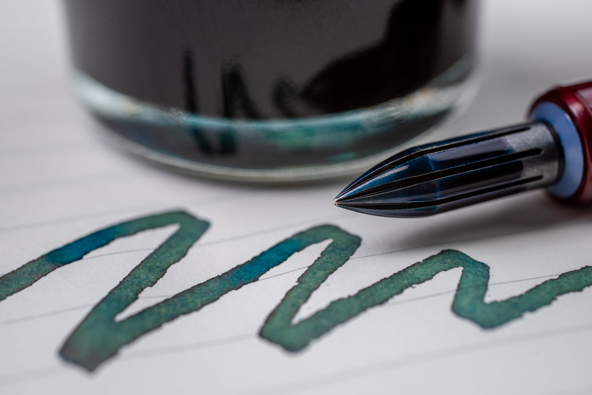Kakimori Antique Brass Nib – St. Louis Art Supply