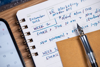 Logical Prime Split-Ring Notebook, Chocolate/Dot Grid