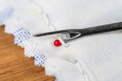 Mini Seam Ripper with Cap