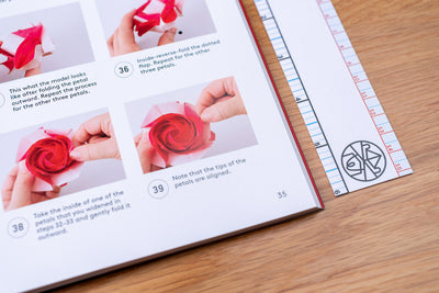 Naomiki Sato's Origami Roses