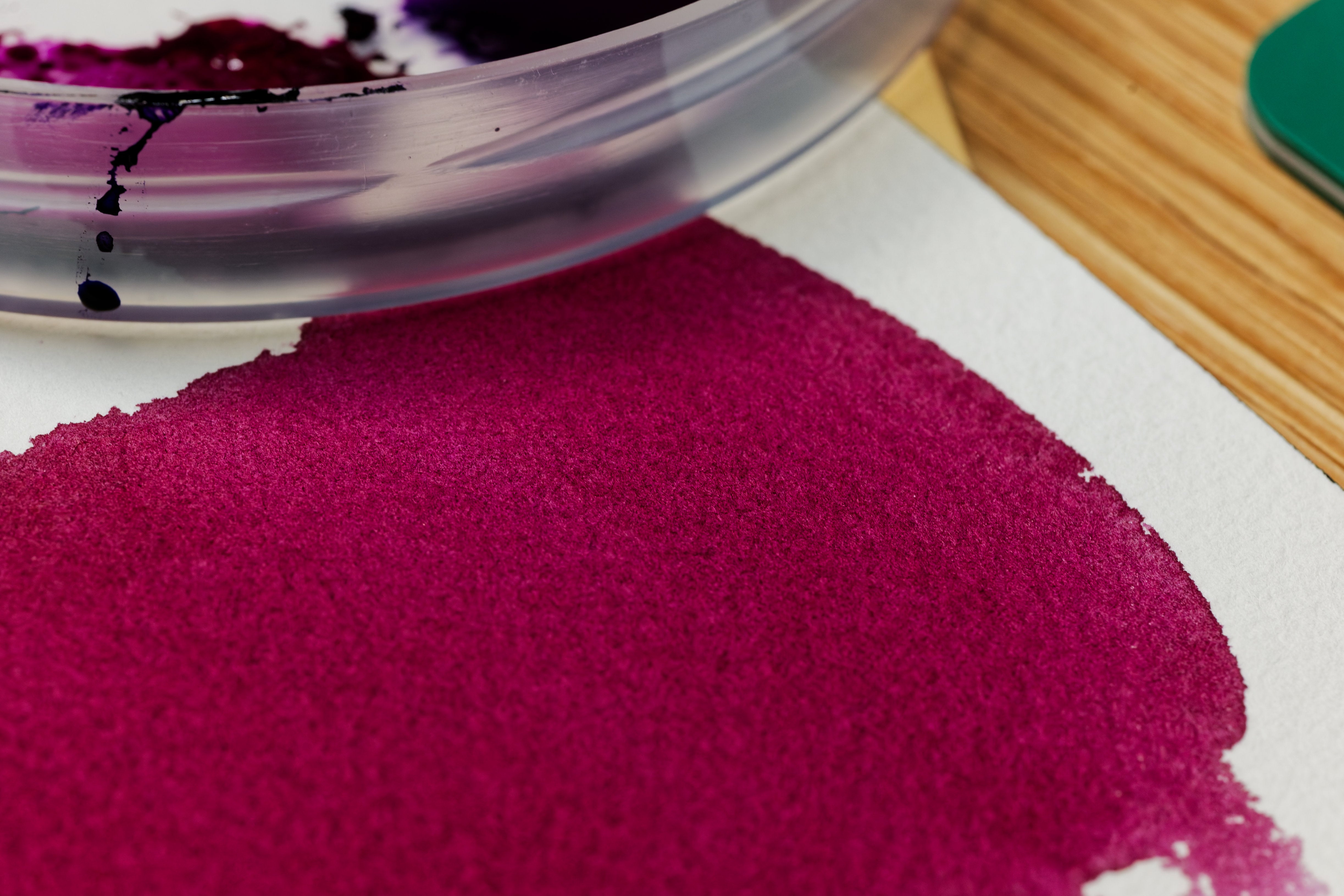 Tonic Watercolor, Porcelain Pan, #285 Quinacridone Violet