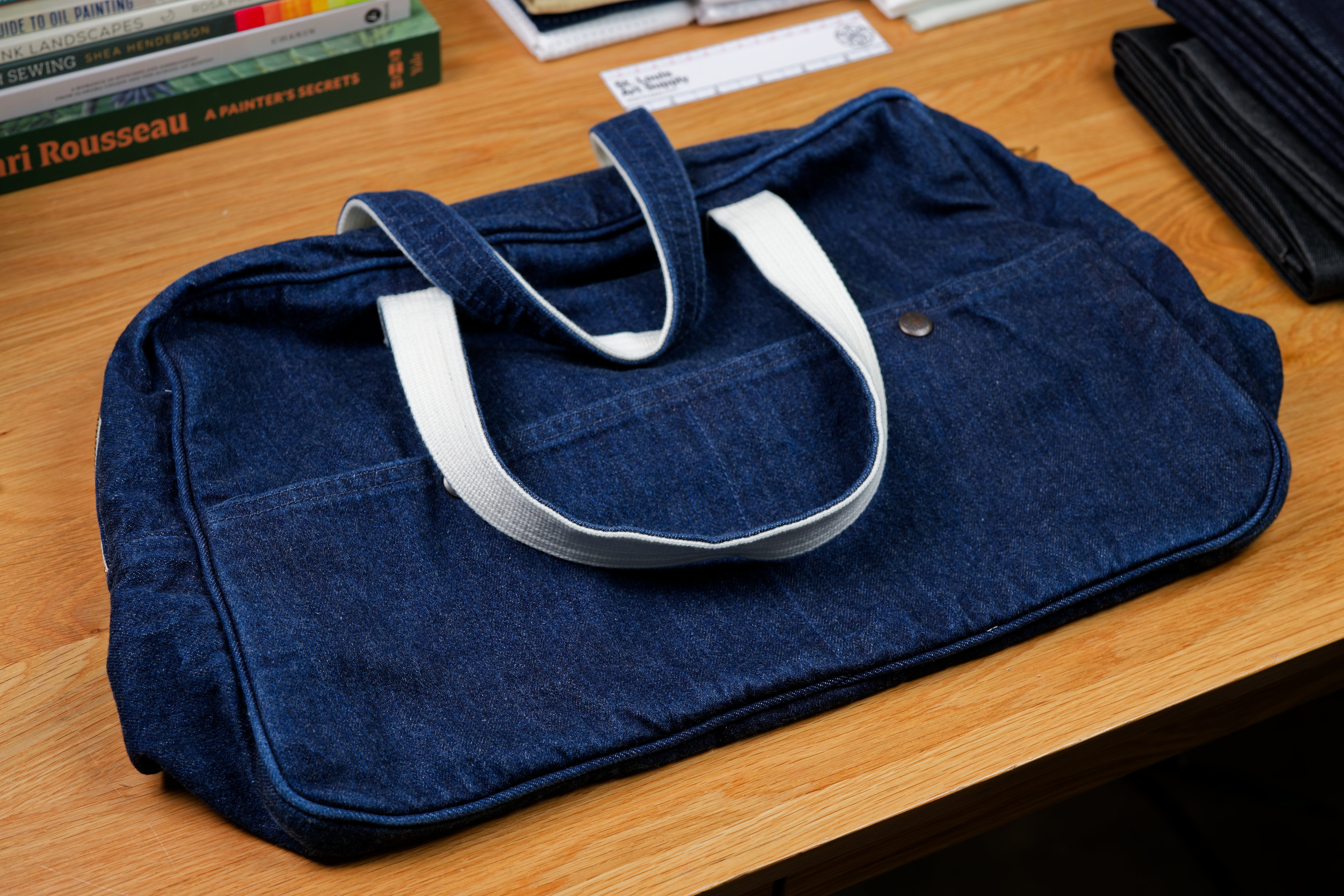 Midcentury Travel Bag – St. Louis Art Supply