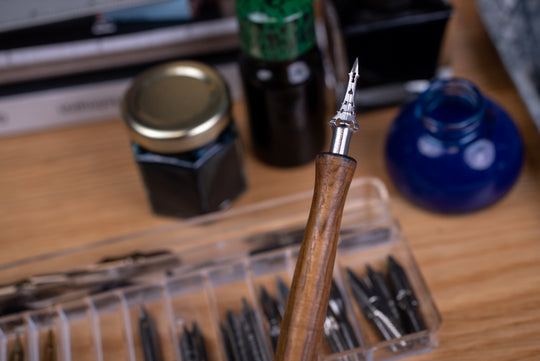 Kitaboshi Cedar Pencils, 2B, Set of 14 – St. Louis Art Supply