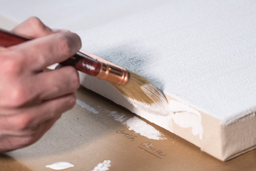 Best Acrylic Gessoes for Priming Canvases –