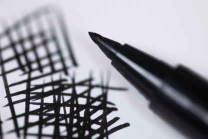 Kuretake #7 Firm Brush Tip Fountain Pen