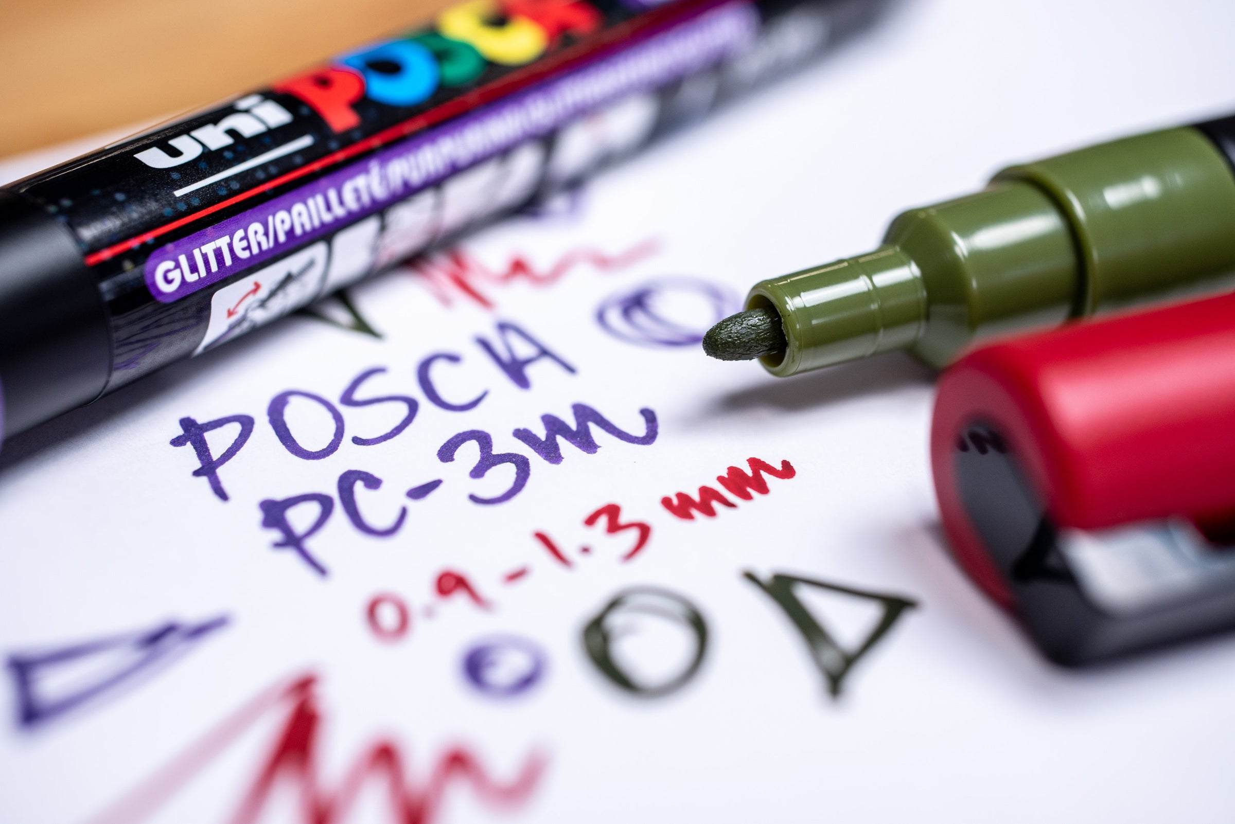 Uni POSCA PC-3M Paint Markers, Fine Point Marker Tips (0.9-1.3mm), Assorted  Ink, 8 Count