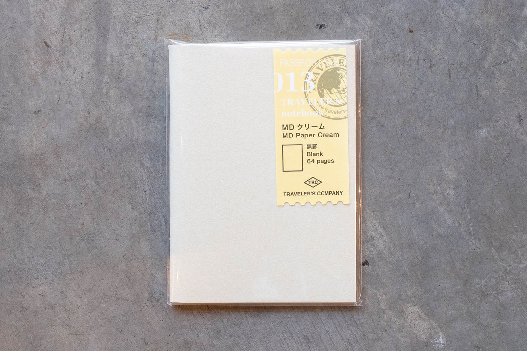 TRAVELER'S notebook 013 MD Paper Cream | Passport Size
