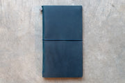 Traveler's Notebook Starter Set, Regular Size, Blue - St. Louis Art Supply
