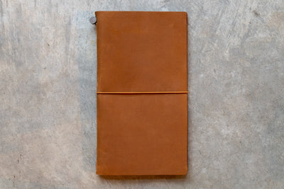 Traveler's Notebook Starter Set, Regular Size, Camel - St. Louis Art Supply